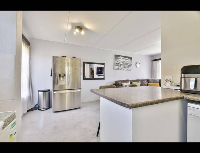 3 BEDROOM DUPLEX FOR SALE IN WELTEVREDEN PARK